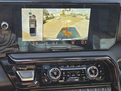 Used 2024 GMC Sierra 1500 AT4X image 24