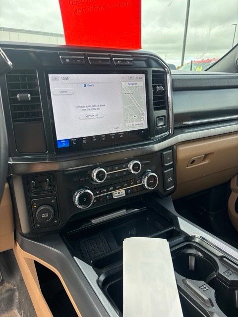 Used 2024 Ford F350 Lariat w/ Black Appearance Package AWD/4WD image 9