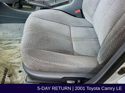 Used 2001 Toyota Camry V6 image 22