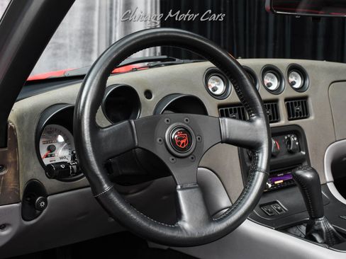 Used 1993 Dodge Viper RT/10 image 9