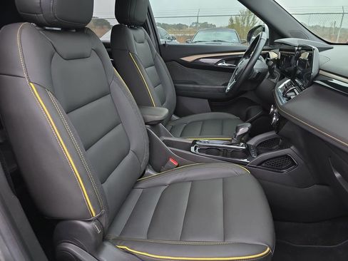 Used 2024 Chevrolet TrailBlazer ACTIV image 10