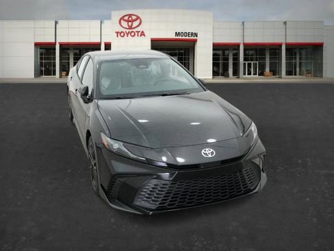 New 2026 Toyota Camry SE image 31