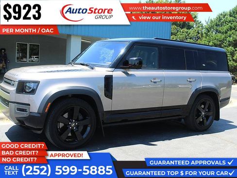 Used 2023 Land Rover Defender 130 X-Dynamic SE AWD/4WD image 2