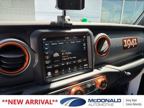 Used 2021 Jeep Gladiator Mojave AWD/4WD image 8