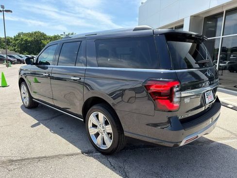 Used 2024 Ford Expedition Max Platinum AWD/4WD image 5