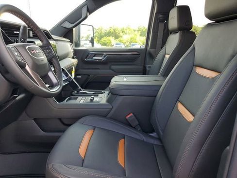 New 2026 GMC Sierra 2500 AT4 w/ AT4 Premium Plus Package AWD/4WD image 20