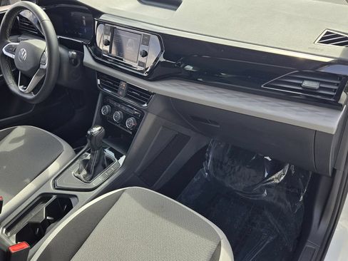 Certified 2023 Volkswagen Taos S FWD image 17