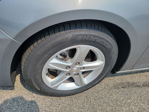 Used 2023 Chevrolet Malibu LT FWD image 8