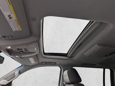 Used 2017 GMC Yukon XL Denali w/ Open Road Package image 22