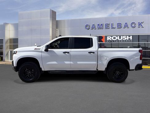 Used 2021 Chevrolet Silverado 1500 LT Trail Boss w/ Convenience Package II AWD/4WD image 3