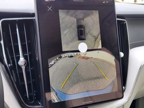 New 2026 Volvo XC60 B5 Ultra w/ Climate Package image 21