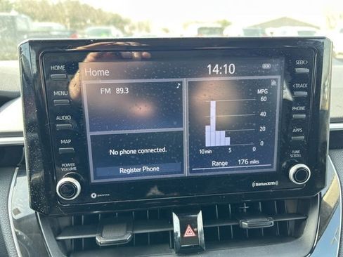 Used 2022 Toyota Corolla LE w/ LE Convenience Package image 11