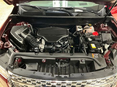 Certified 2023 GMC Acadia Denali w/ Denali Ultimate Package image 10