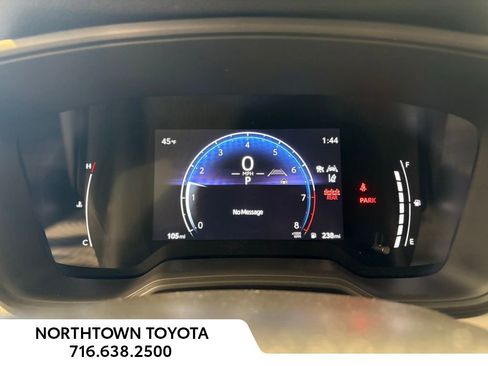 Used 2026 Toyota Corolla Cross L image 14