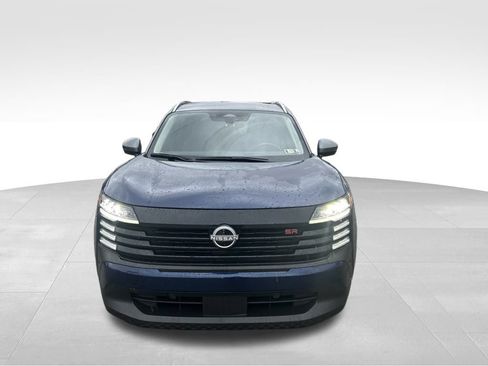 Certified 2025 Nissan Kicks SR image 10