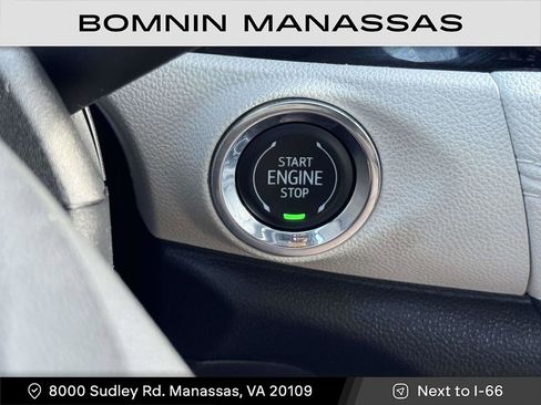 Used 2022 Buick Encore GX Essence w/ Experience Buick Package image 19