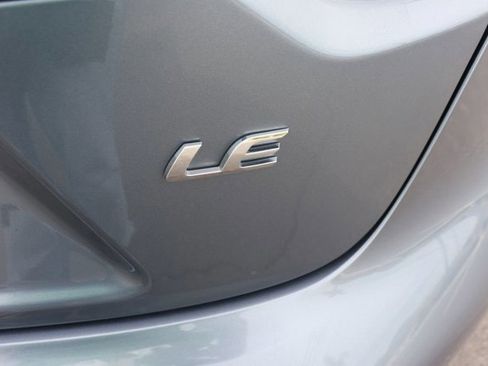 Used 2023 Toyota Corolla LE image 8