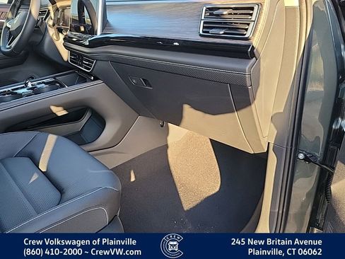 New 2026 Volkswagen Atlas SEL image 44