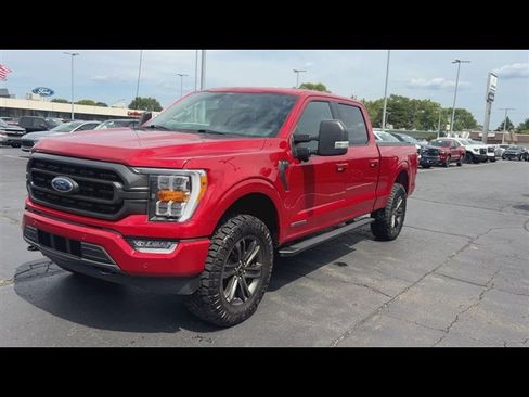 Used 2021 Ford F150 XLT w/ Equipment Group 302A High AWD/4WD image 4