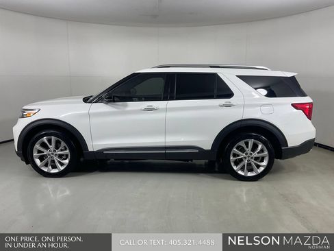 Used 2023 Ford Explorer Platinum w/ Technology Package AWD/4WD image 9