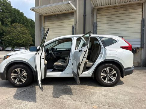 Used 2019 Honda CR-V LX image 20