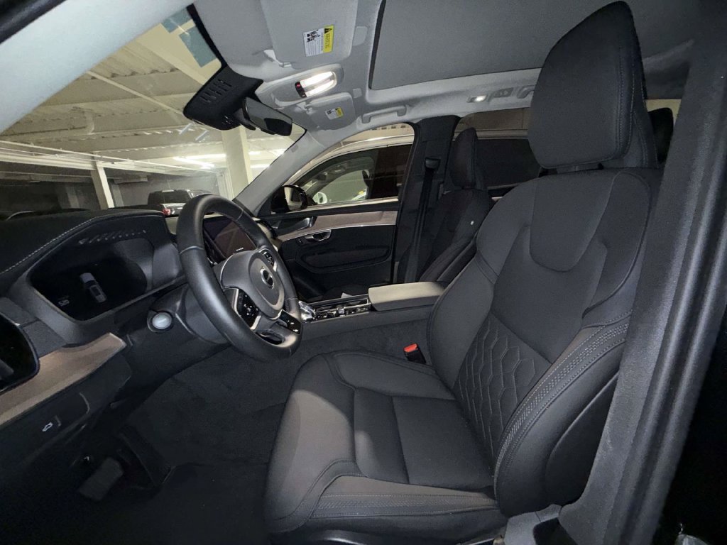Used 2026 Volvo XC90 B6 Plus AWD/4WD image 4