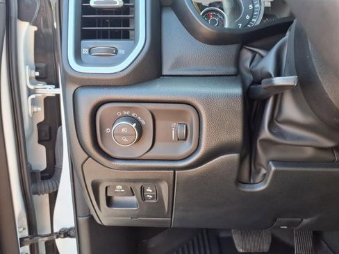 Used 2022 RAM 1500 Big Horn image 13