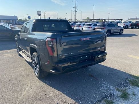 New 2026 GMC Sierra EV Elevation AWD/4WD image 4
