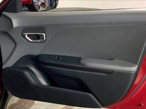 Used 2025 Kia K4 FWD image 25