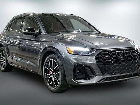 Used 2023 Audi SQ5 Premium Plus w/ Premium Plus Package AWD/4WD image 1