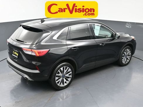 Used 2022 Ford Escape Titanium image 46