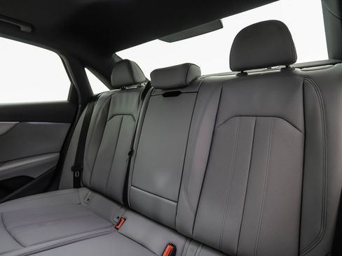 Used 2022 Audi A4 2.0T Premium Plus image 22