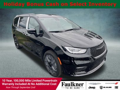 New 2026 Chrysler Pacifica Limited