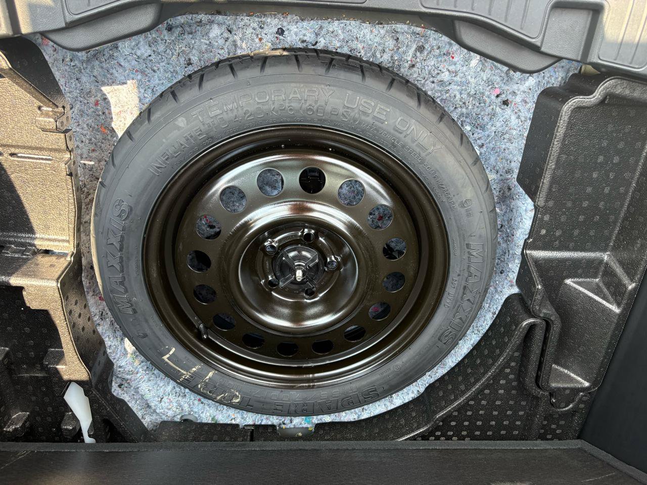 Used 2024 Ford Escape Platinum AWD/4WD image 54