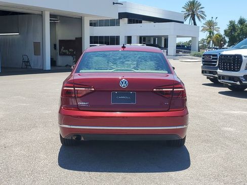 Used 2019 Volkswagen Passat 2.0T Wolfsburg w/ Wheels & Sunroof Package FWD image 5