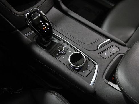 Certified 2023 Cadillac XT5 Premium Luxury image 16