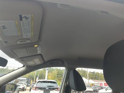 Used 2017 Nissan Rogue S image 23