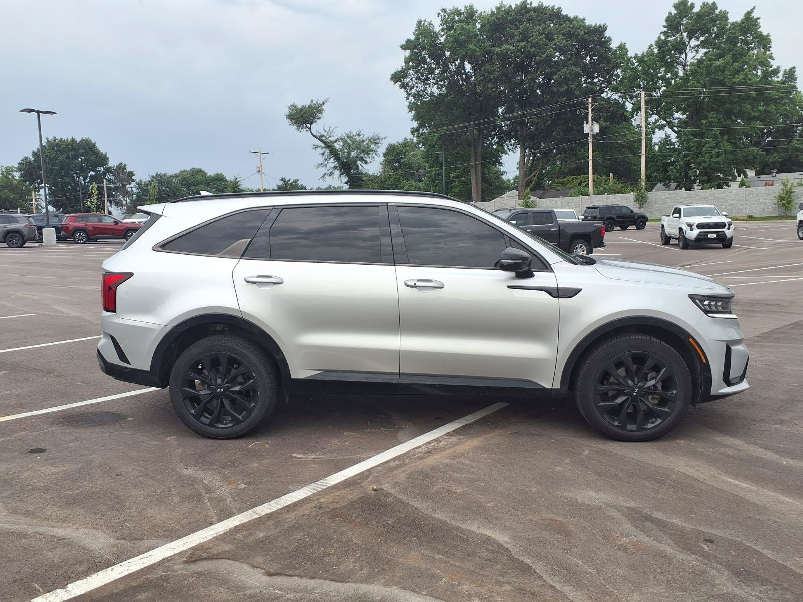 Used 2021 Kia Sorento SX AWD/4WD image 2