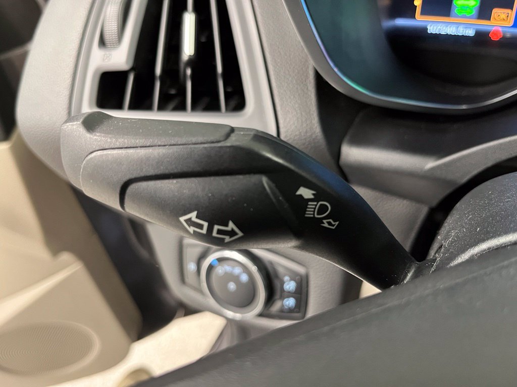 Used 2014 Ford C-MAX SEL w/ Equipment Group 302A FWD image 31
