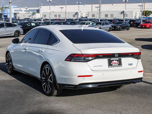 Certified 2024 Honda Accord Touring image 6