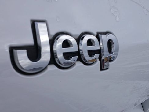 Used 2023 Jeep Grand Cherokee L Laredo w/ Luxury Tech Group I AWD/4WD image 29