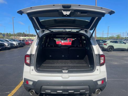 Used 2023 Honda Passport TrailSport image 22