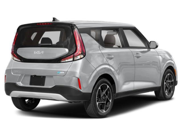 Used 2023 Kia Soul EX FWD image 2
