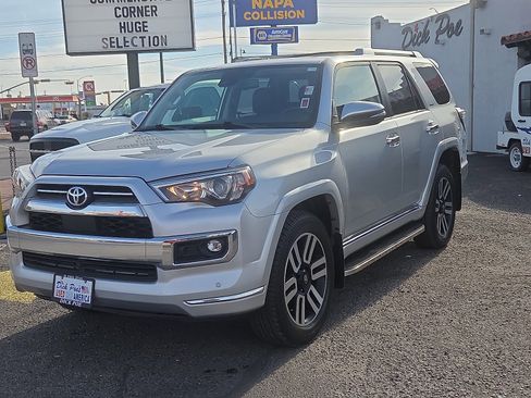 Used 2024 Toyota 4Runner Limited image 2