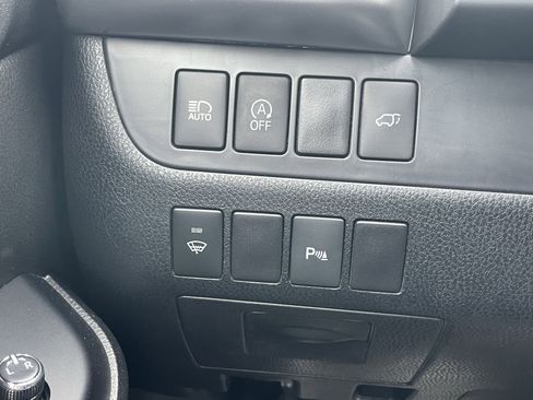 Used 2017 Toyota Highlander Limited w/ Protection Package #3 image 15