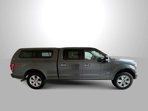 Used 2017 Ford F150 Platinum w/ Equipment Group 701A Luxury AWD/4WD image 9