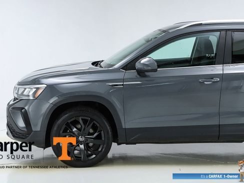 Used 2022 Volkswagen Taos SE image 41