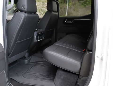 Used 2025 GMC Sierra 1500 Elevation w/ Elevation Premium Package AWD/4WD image 27