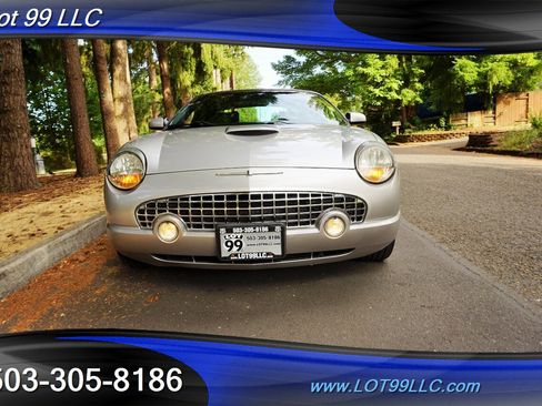 Used 2004 Ford Thunderbird image 6