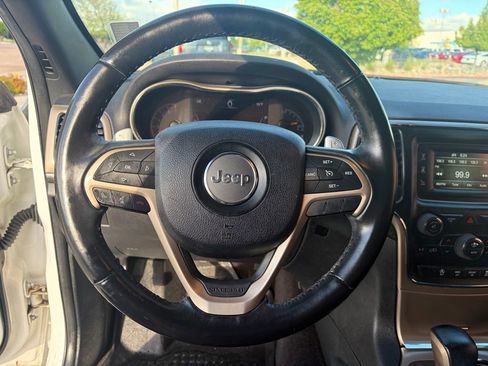 Used 2016 Jeep Grand Cherokee Laredo RWD image 25